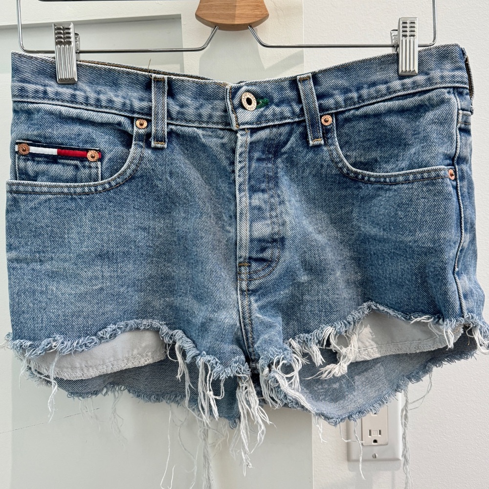 Vintage Tommy Hilfiger Light Wash Jean Shorts with Frayed Hem.